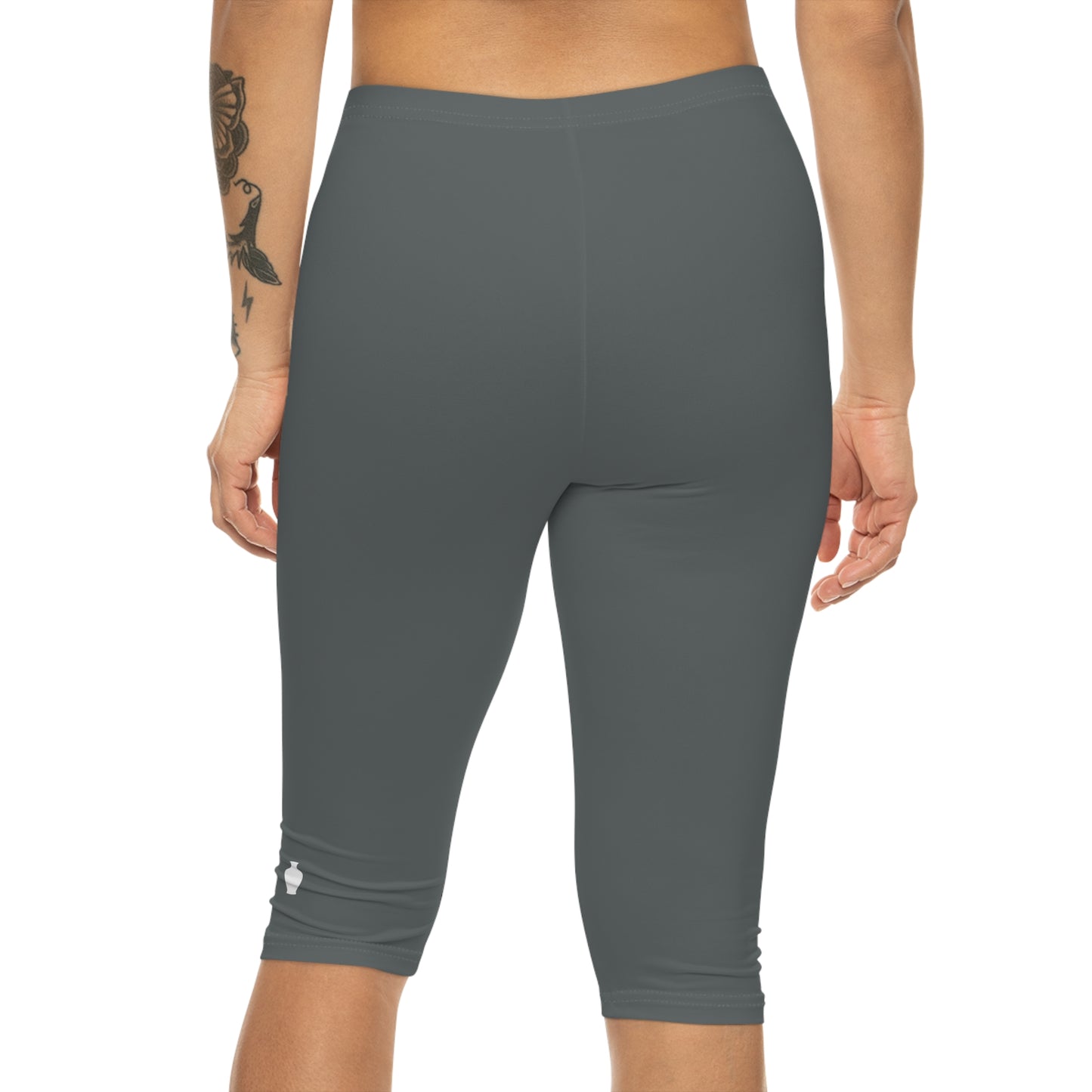 CGM Capri Leggings (Dark Gray)
